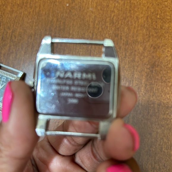 Geneva and Narmi watch faces with beaded bands - Picture 5 of 16